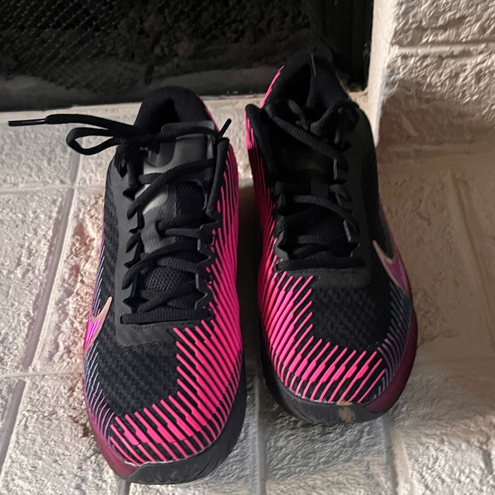 Nike Tennis Court Shoes